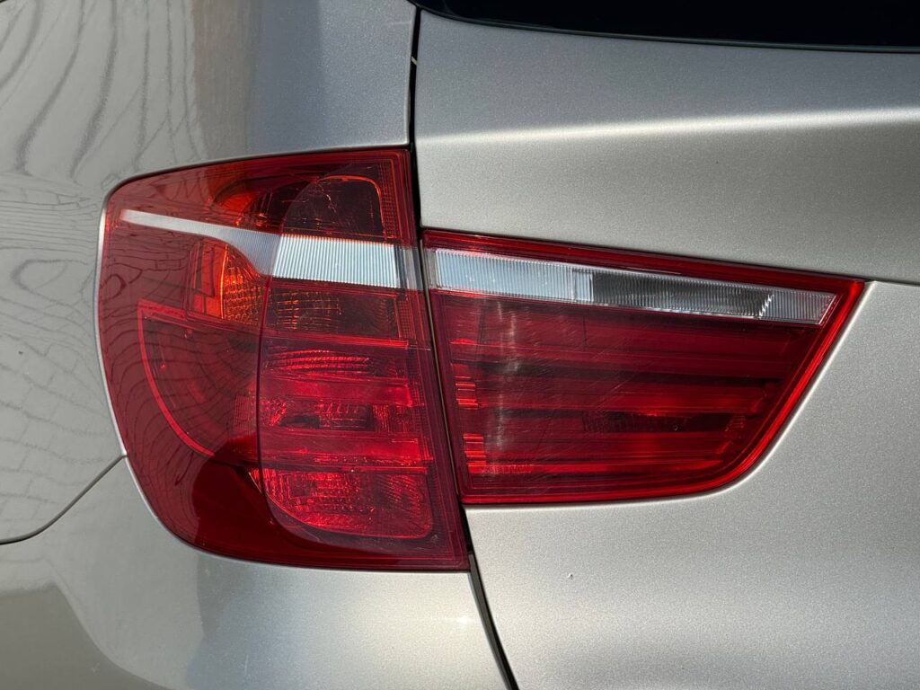Автомобиль