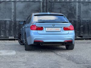 BMW 328 F30