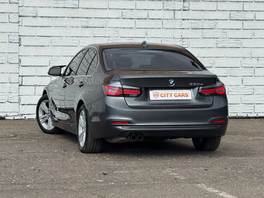 Автомобиль