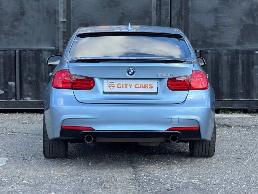 Автомобиль
