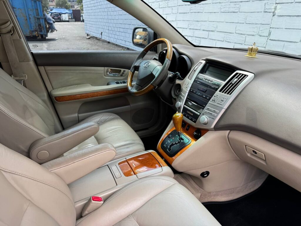 Автомобиль