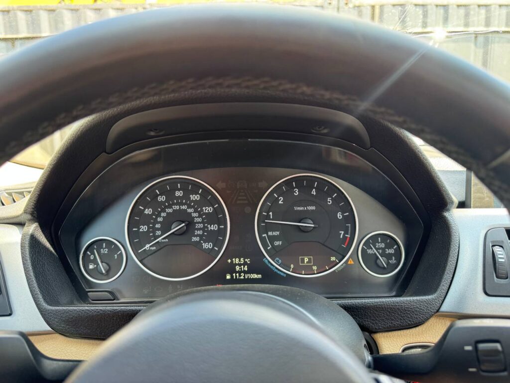 Автомобиль