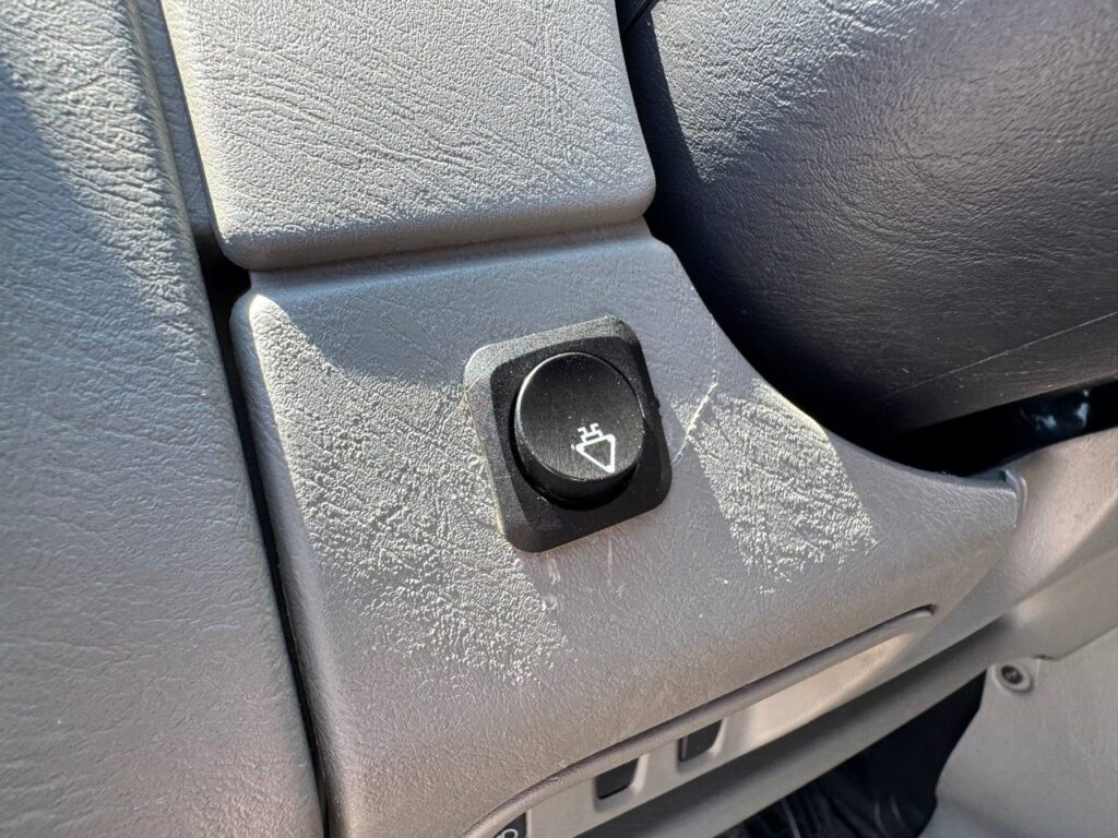 Автомобиль