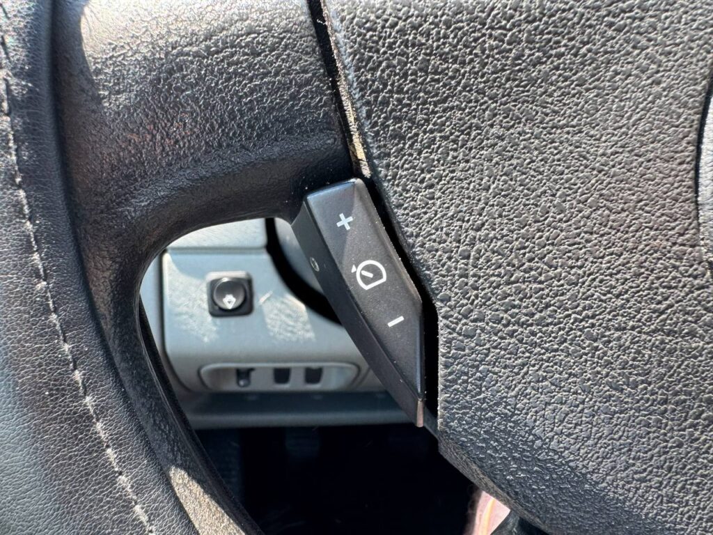 Автомобиль
