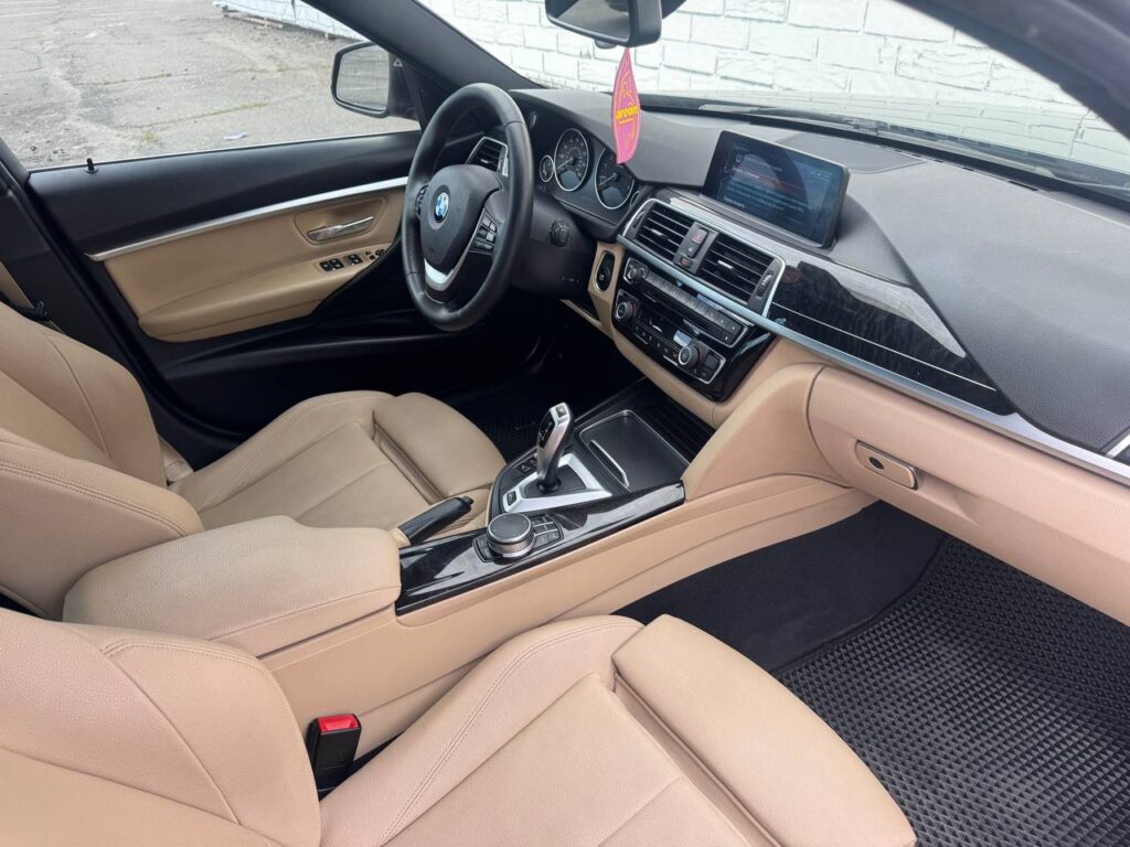 Автомобиль