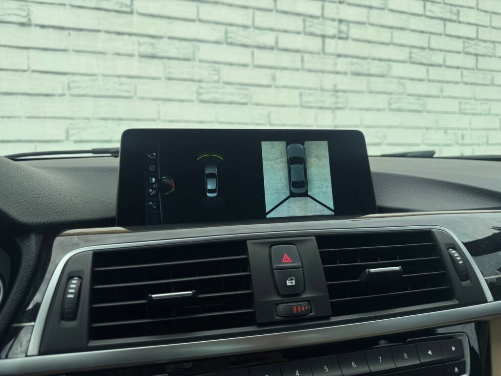 Автомобиль