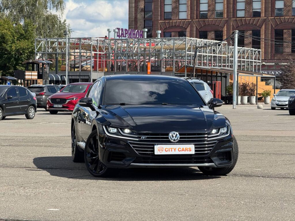 Volkswagen Arteon R-Line